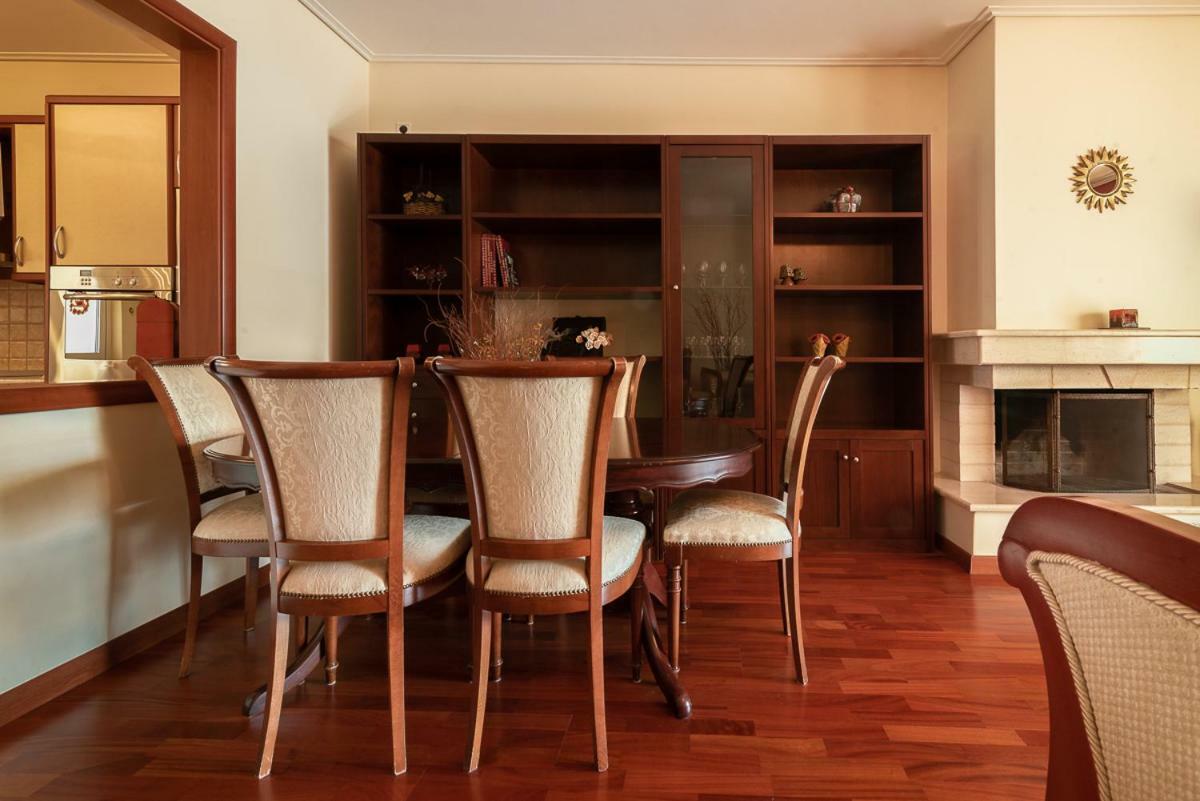 Penthouse 5 Min From Airport And Sea Apartamento Markópoulon Exterior foto
