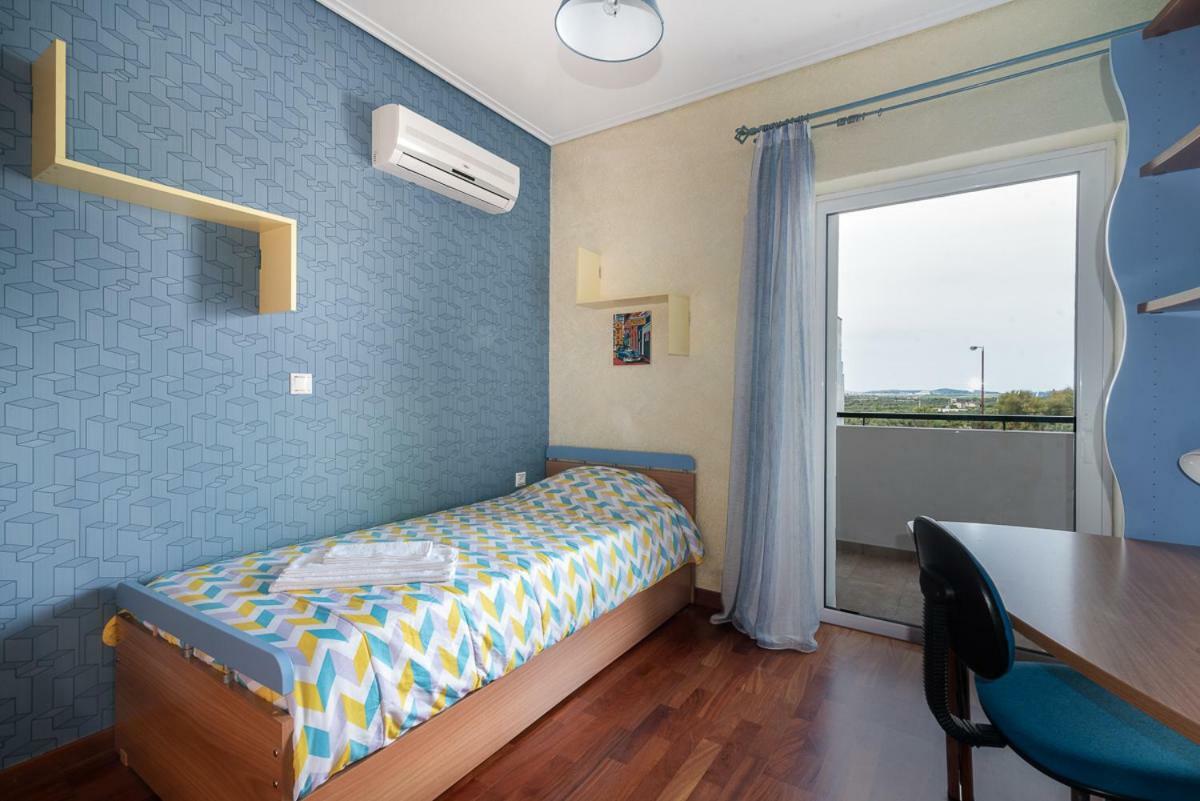 Penthouse 5 Min From Airport And Sea Apartamento Markópoulon Exterior foto