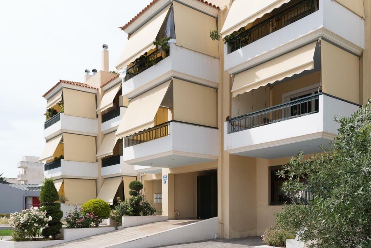Penthouse 5 Min From Airport And Sea Apartamento Markópoulon Exterior foto