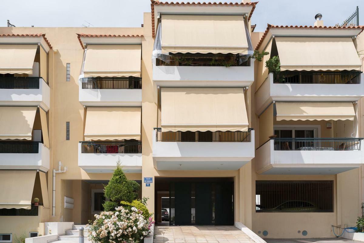 Penthouse 5 Min From Airport And Sea Apartamento Markópoulon Exterior foto